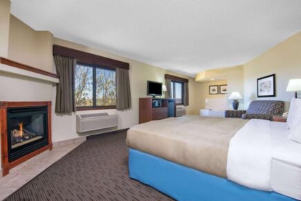 americInn by wyndham windsor ft collins