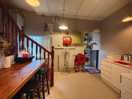 Private Room in Chinatown