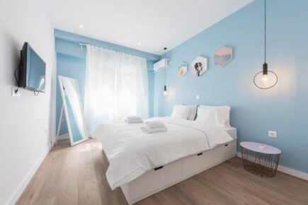 Acropoli Flat Scandinavian Style