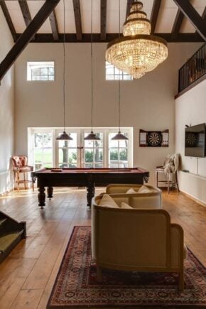 Unique Bellingwolde Mansion