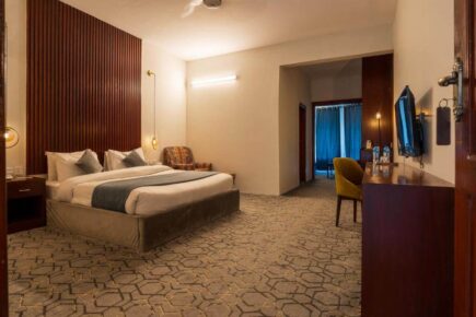 Tibet Hotel