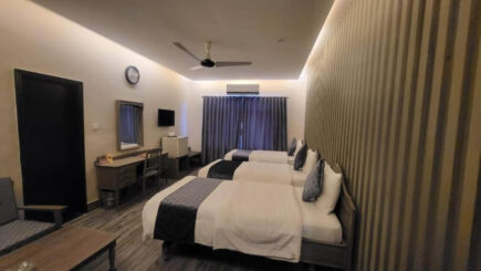 Hotel Akbar International