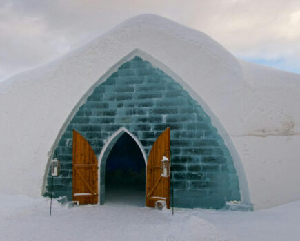 canada jacques cartier national park hotel de glace quebec