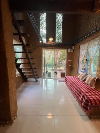 Baan Din Sook Jai Por