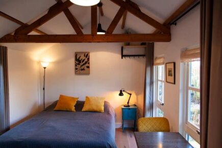 Charming Cabin Near Amsterdam