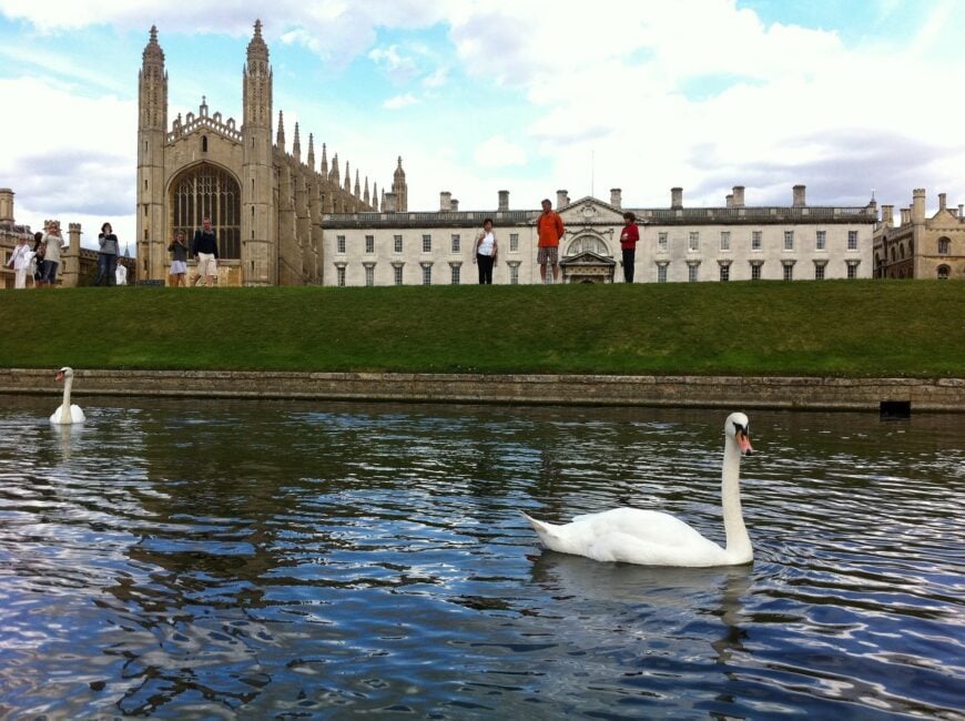 5 BEST Places to Stay in Cambridge (2022 Guide)